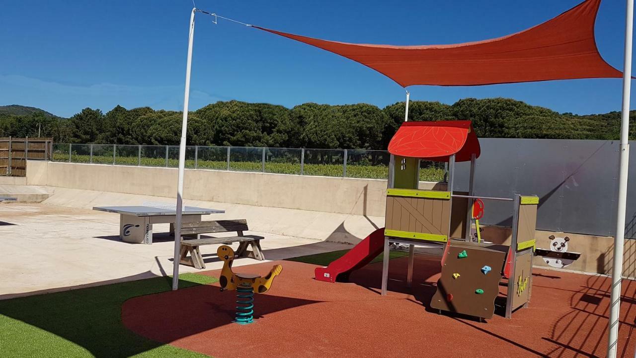 La Pinede Camping Grimaud Dış mekan fotoğraf